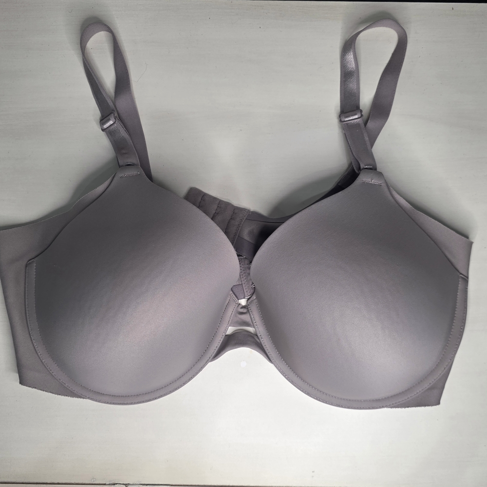 Lot Of 2 Bras